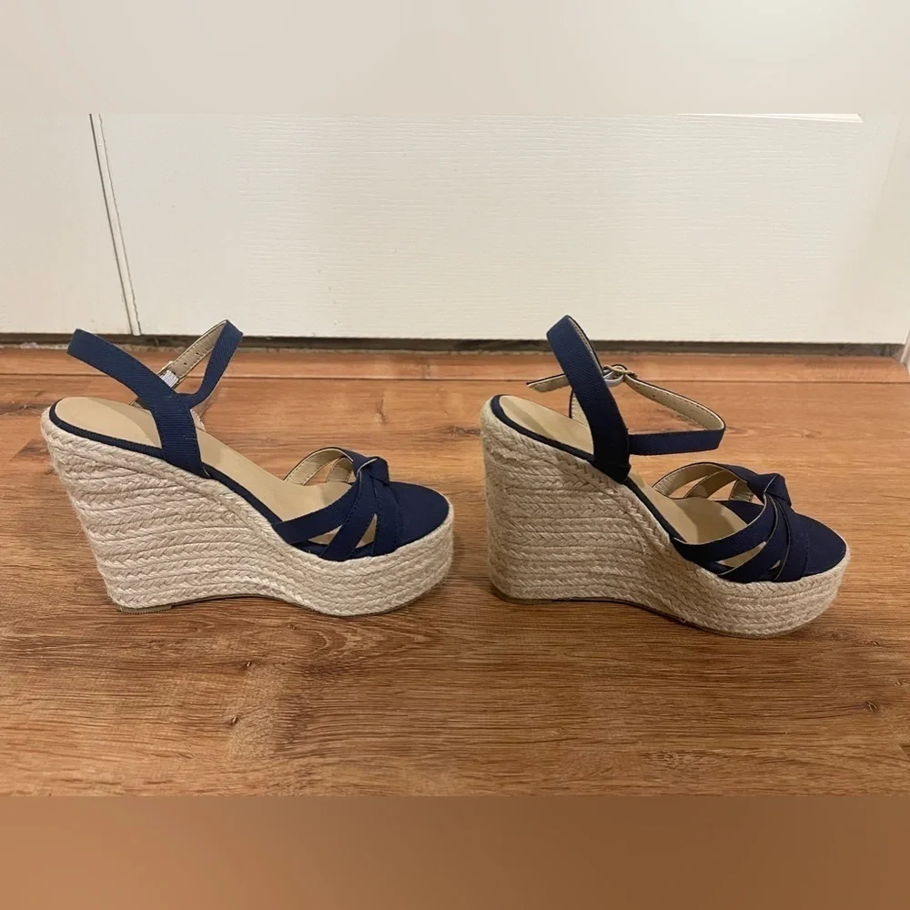 Tscoyuki blue espadrilles